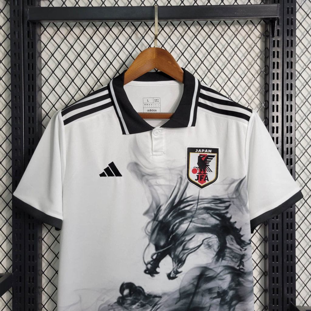 CAMISETA JAPON EDICION DRAGON DE HUMO