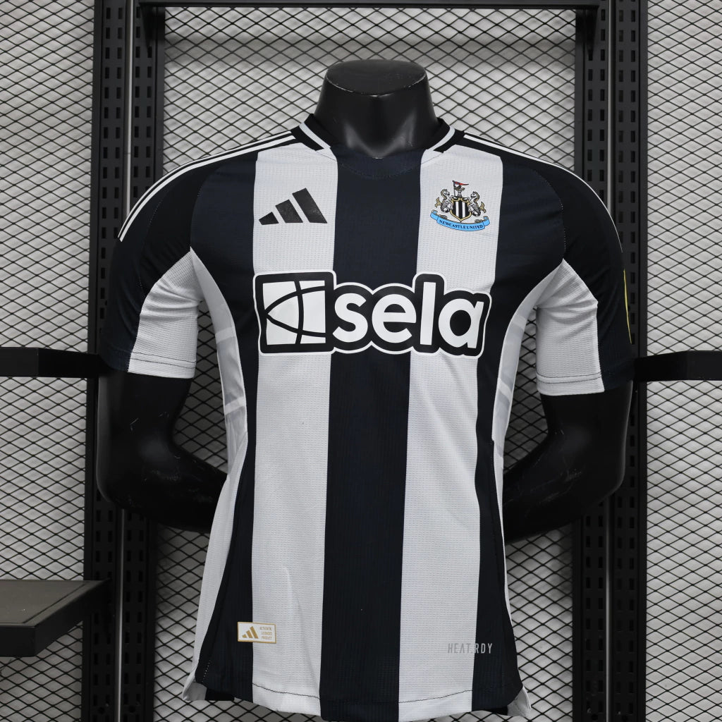 CAMISETA VERSIÓN JUGADOR NEWCASTLE I 24/25