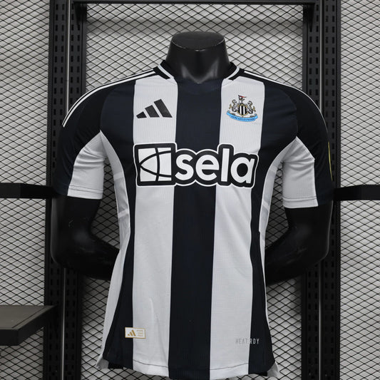 CAMISETA VERSIÓN JUGADOR NEWCASTLE I 24/25