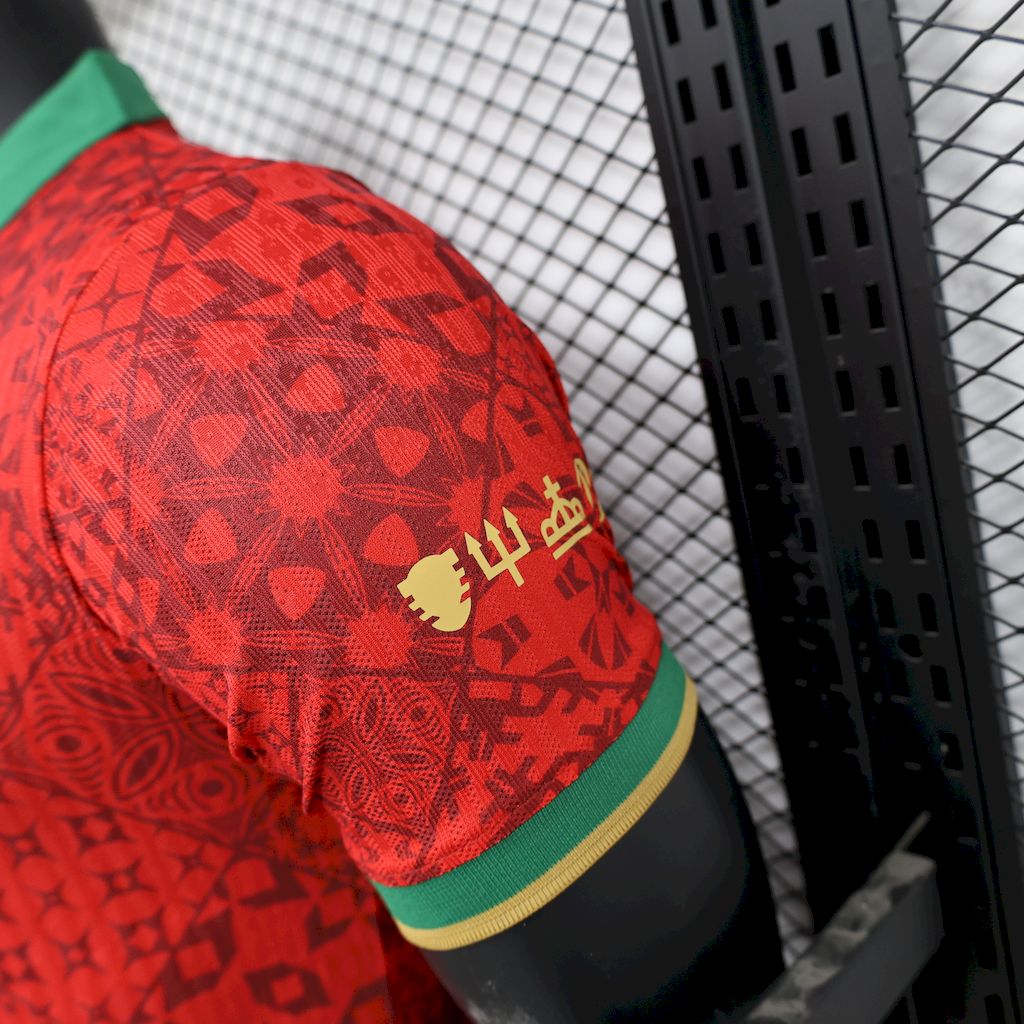 CAMISETA PORTUGAL EDICION ESPECIAL ROJA 2025/26 VERSION JUGADOR