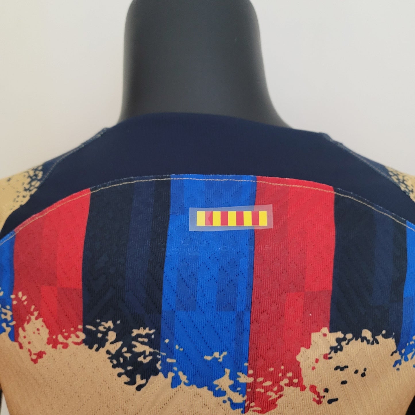 BARCELONA EDICIÓN ESPECIAL I 23/24 HOMBRE (VERSIÓN JUGADOR)
