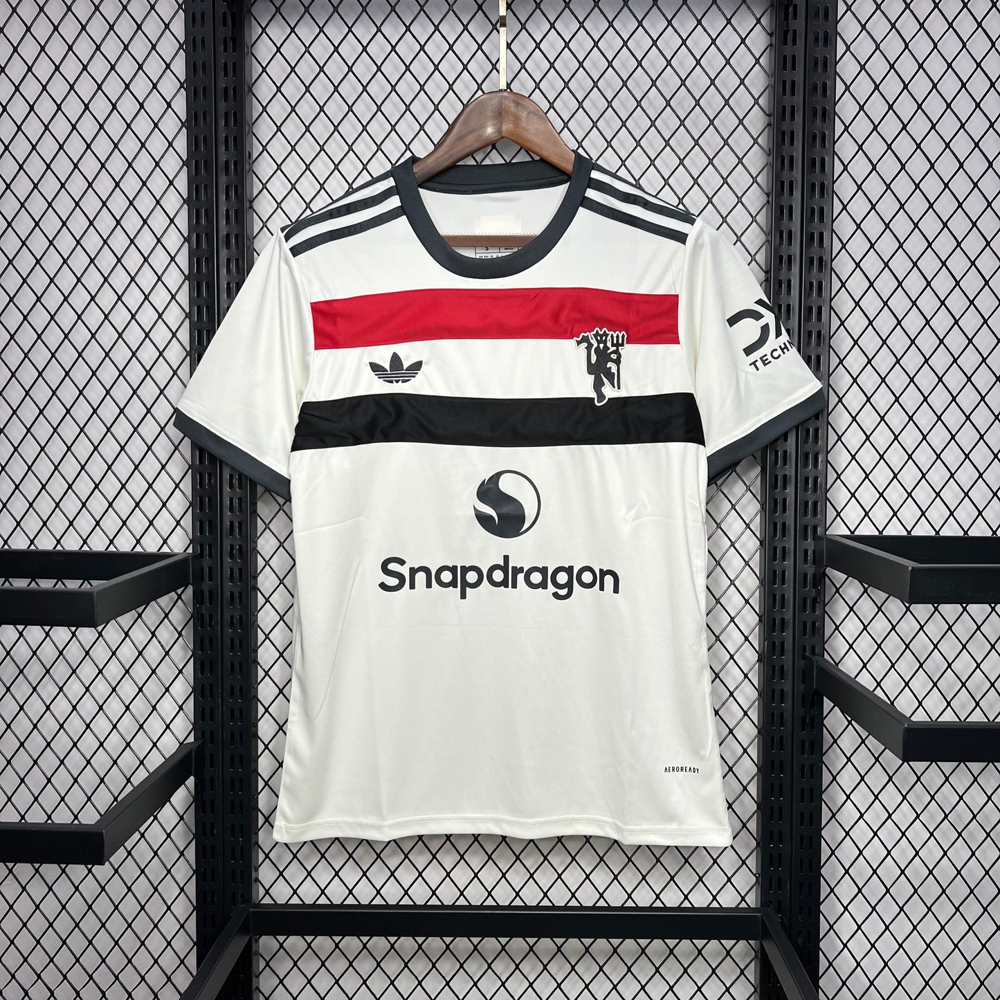 CAMISETA MANCHESTER UNITED TERCERA 24/25