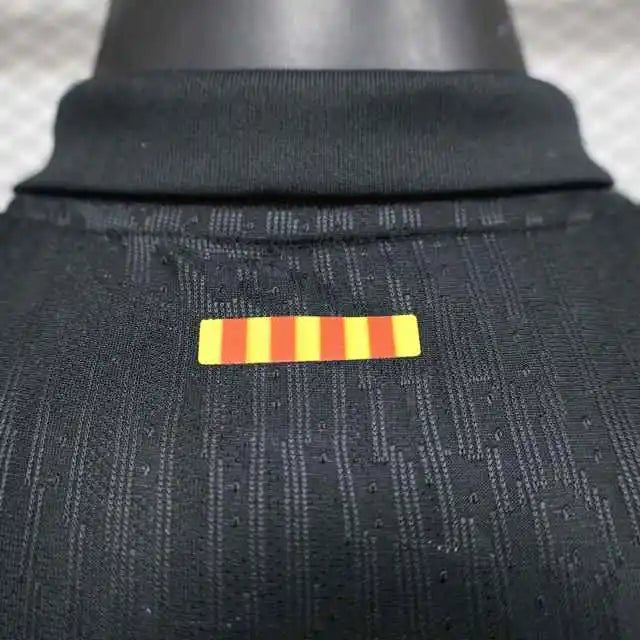 CAMISETA BARCELONA TRAVIS SCOTT 24/25 VERSION NEGRA