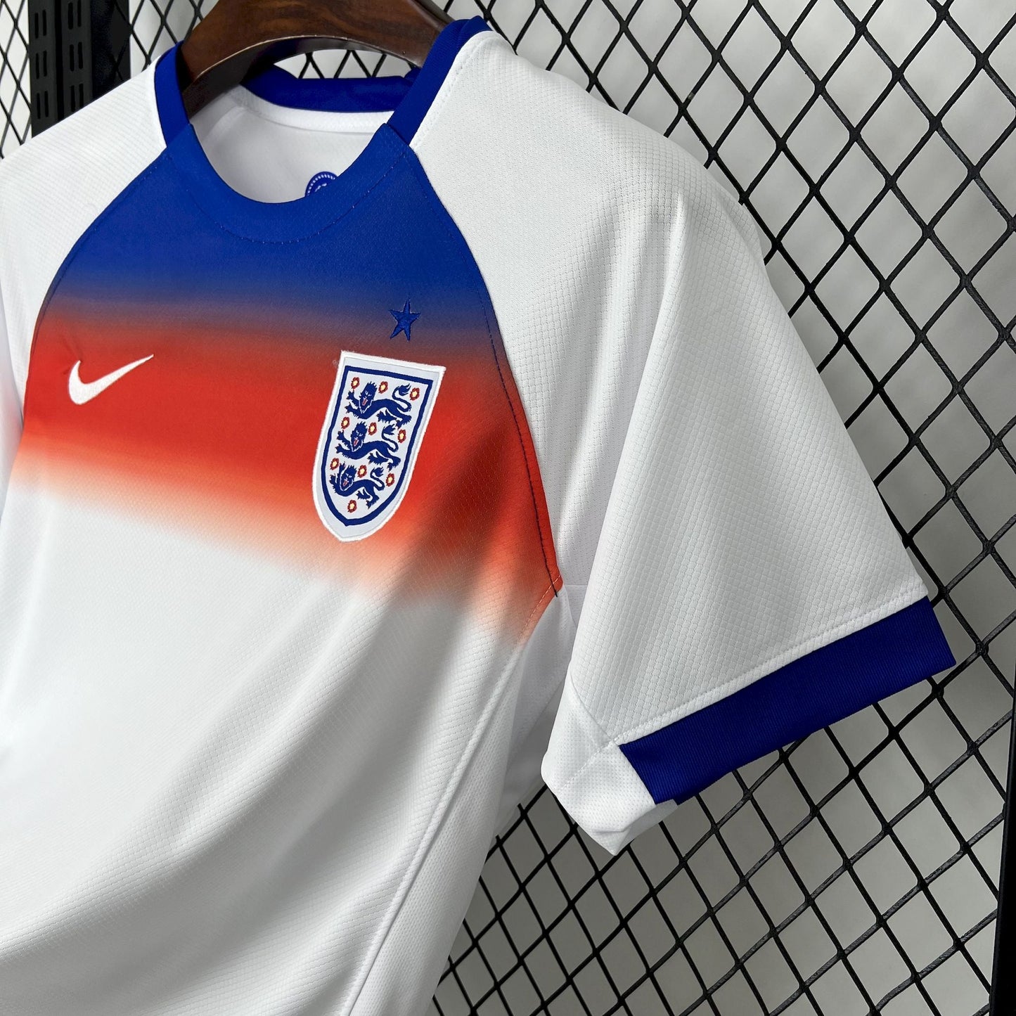 CAMISETA INGLATERRA 2025/26 MUJER