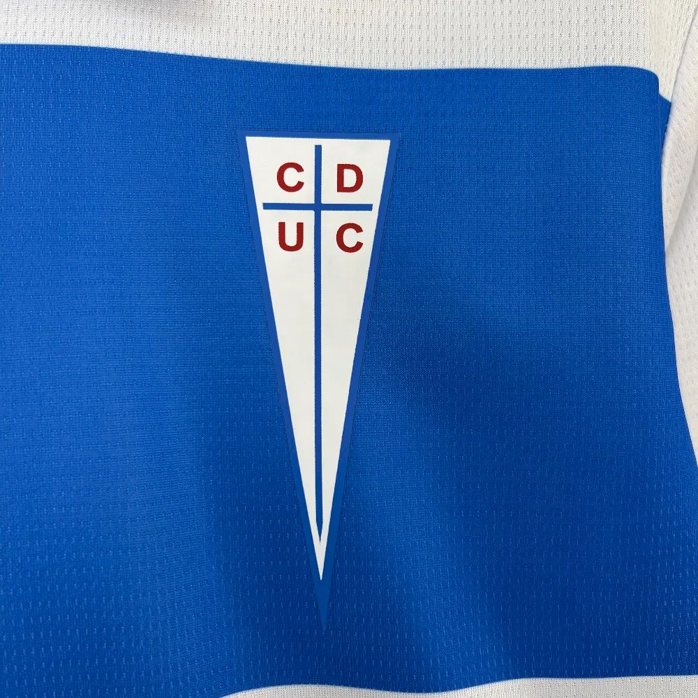 CAMISETA UNIVERSIDAD CATÓLICA 2025/26