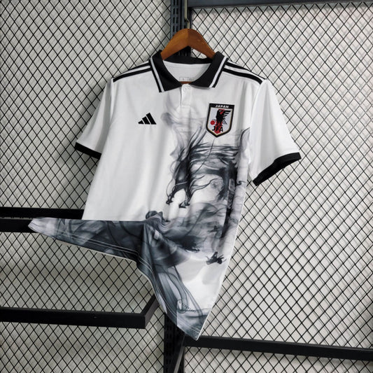 CAMISETA JAPON EDICION DRAGON DE HUMO