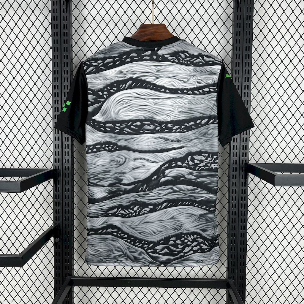 CAMISETA MANCHESTER CITY 2025/26 VERSIÓN NEGRO Y GRIS