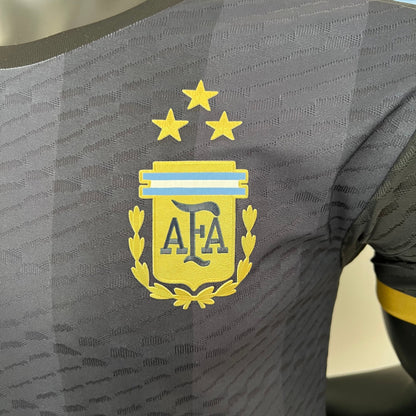 CAMISETA ARGENTINA EDICIÓN COMEMORATIVA IV 23/24 HOMBRE (VERSIÓN JUGADOR)