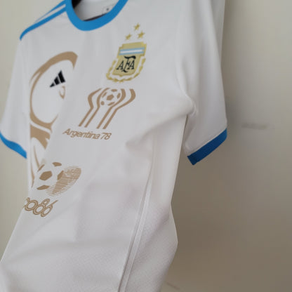 CAMISETA ARGENTINA EDICIÓN COMEMORATIVA II 23/24 HOMBRE