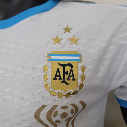 CAMISETA ARGENTINA EDICIÓN COMEMORATIVA II 23/24 HOMBRE (VERSIÓN JUGADOR)