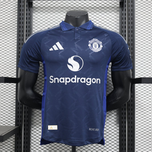 MANCHESTER UNITED II 24/25 VERSION JUGADOR