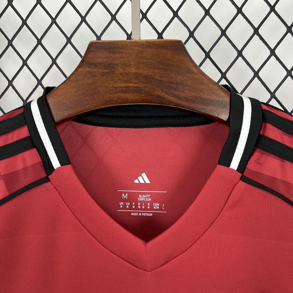 CAMISETA MANCHESTER UNITED 2025/26