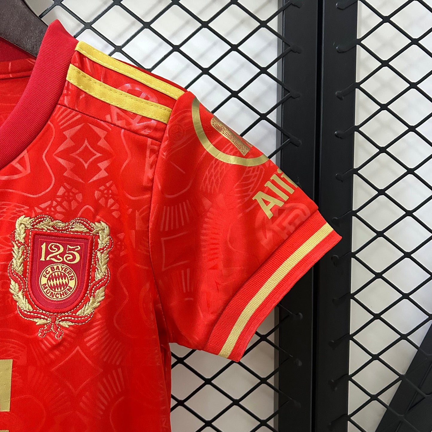 BAYERN MUNICH 125 ANIVERSARIO CONJUNTO INFANTIL