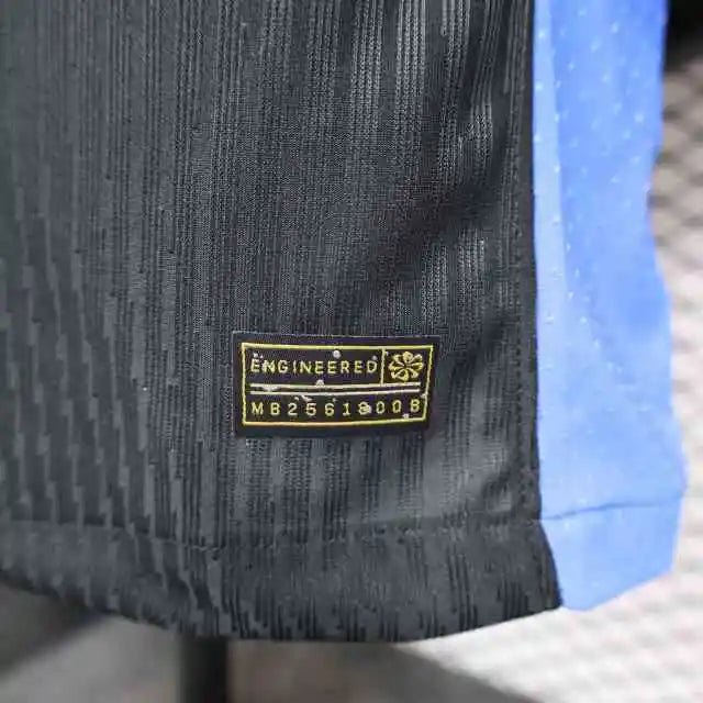 CAMISETA BARCELONA TRAVIS SCOTT 24/25 VERSION NEGRA