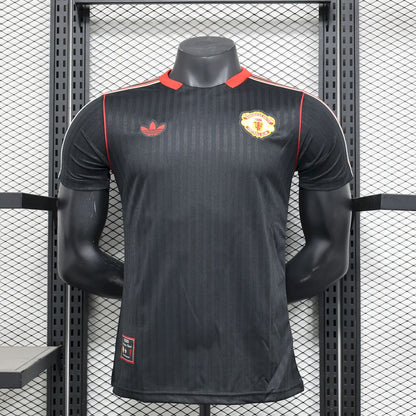 CAMISETA MANCHESTER UNITED 2025/26 TERRACE VERSION JUGADOR