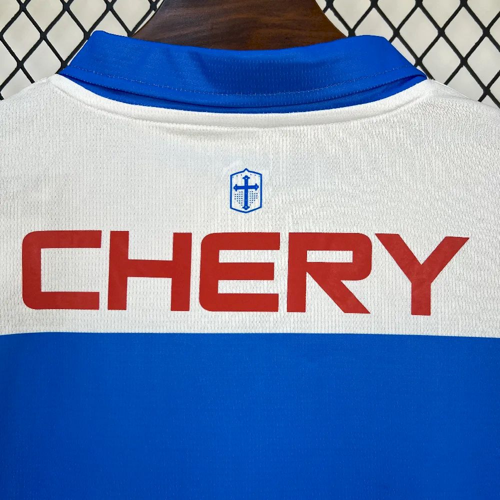 CAMISETA UNIVERSIDAD CATÓLICA 2025/26