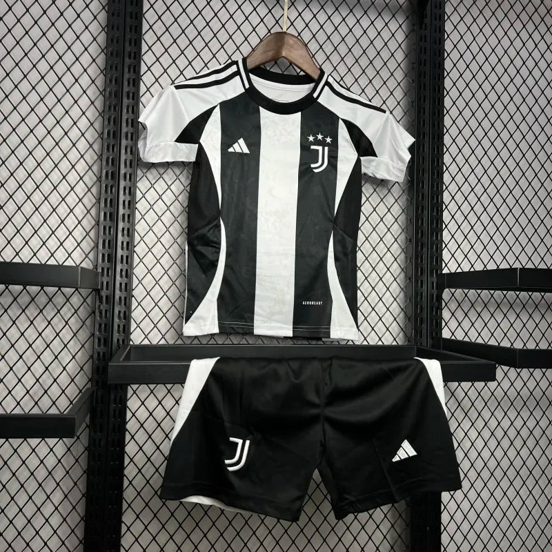 JUVENTUS 24/25 CONJUNTO INFANTIL