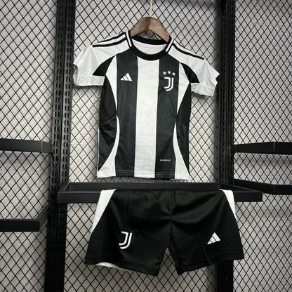 JUVENTUS 24/25 CONJUNTO INFANTIL
